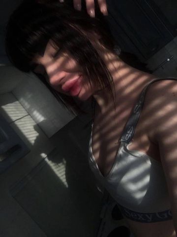 Камилла